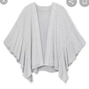 CAbi ATC Cape Spring 2021